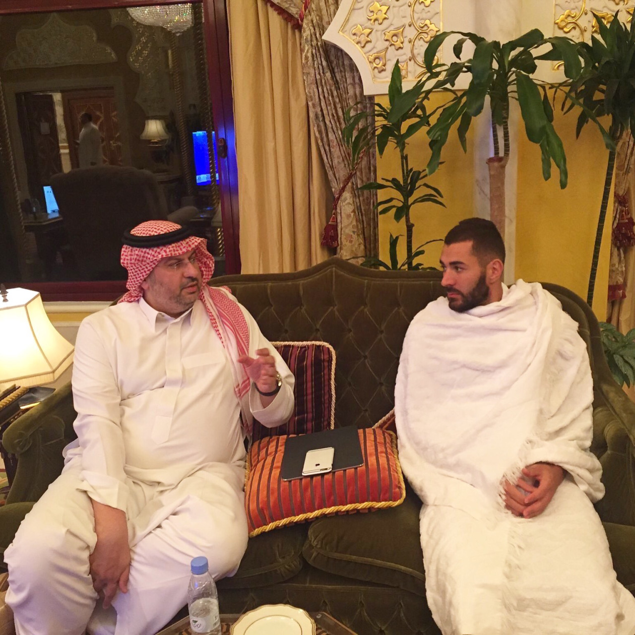 به‌ وێنه‌... ئه‌ستێره‌یه‌كی ریال مه‌درید بۆ عومره‌ ده‌چێته‌ شاری مه‌ككه‌